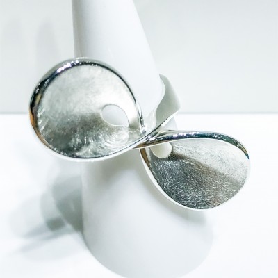 Silver Textured Propeller Dress Ring